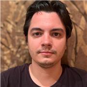 Músico profesional titulado en interpretación con 12 años de experiencia como músico de bandas y orquestas, y como profesor.